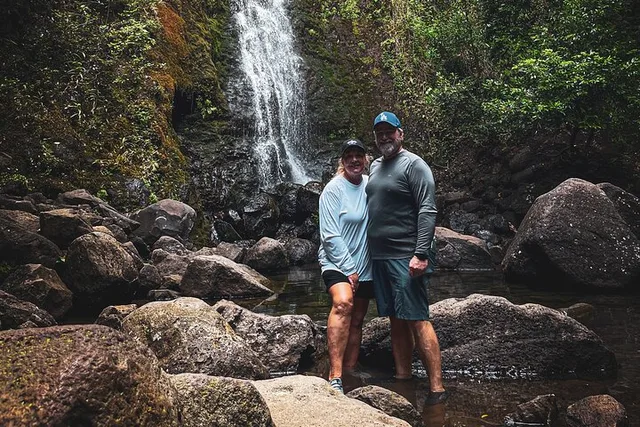 Honolulu Waterfall Hike in Rainforest - Image 2