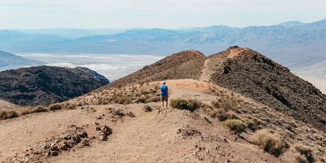 Las Vegas Death Valley National Park Day Tour - Image 2