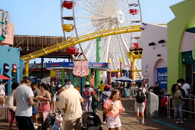 Los Angeles City Tour: Hollywood, Beverly Hills & Santa Monica 4.5 hr - Image 6