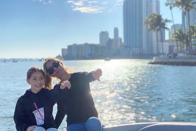 Miami Private Boat Ride with Champagne - Image 6