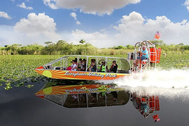 Miami Everglades Airboat & Bay Cruise Combo - Image 2