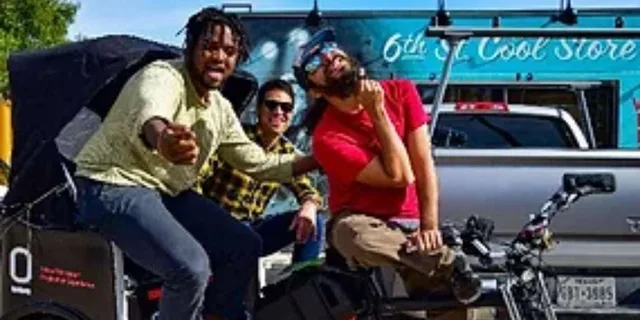 Austin Historic Pedicab Tour 1.5 hr - Image 3