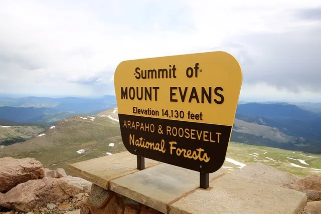 Denver Mount Blue Sky Summit & Red Rocks Tour - Image 3