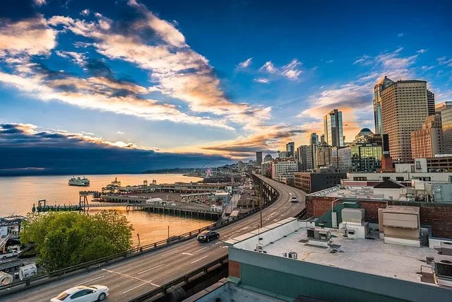 Seattle City Transfer by Bus or SUV - Image 6