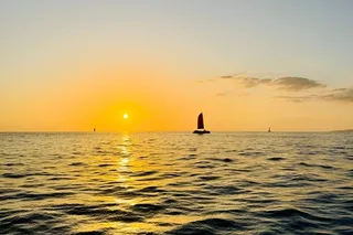 Waikiki Sunset Cruise with Swimming 2 hr