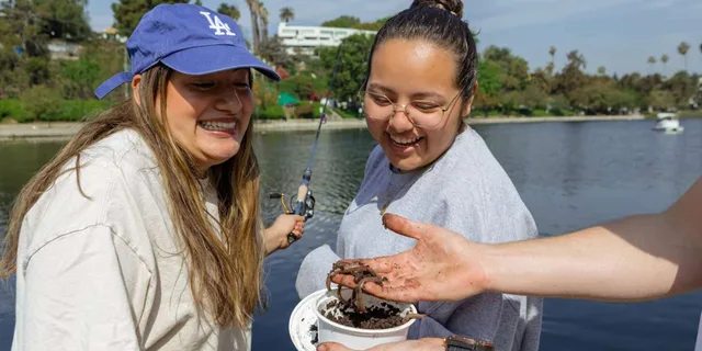 Los Angeles Fishing Tour with Local Guide - Image 5