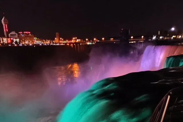 Niagara Falls Cave of the Winds Night Tour - Image 5