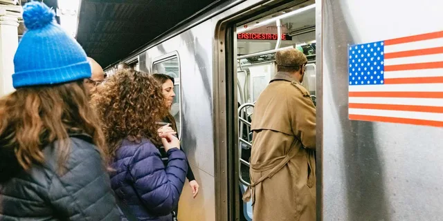 New York City Underground Subway Walking Tour - Image 4