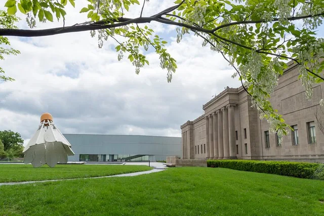Kansas City Walking Tour: Art, Nature & Legacy - Image 3