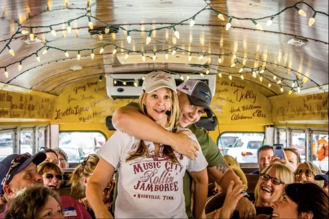 Nashville Comedy & Country Music Sing-Along Tour - Image 6
