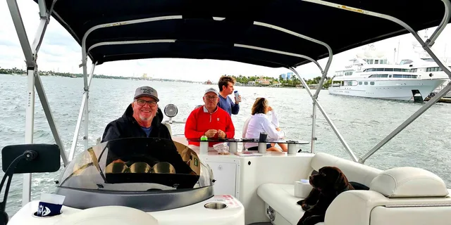 West Palm Beach Narrated History & Celebrity Boat Tour 2 hr - Image 5