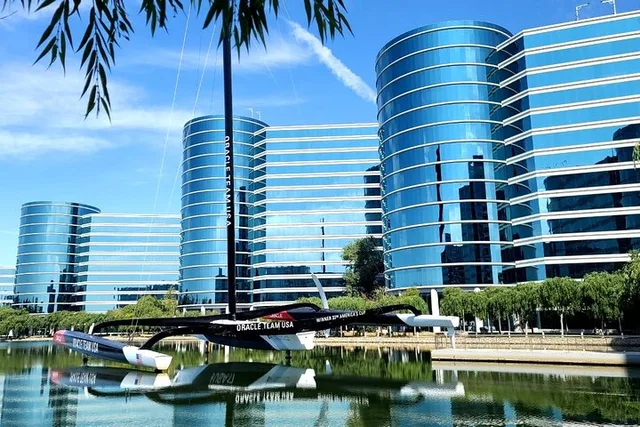 San Francisco Silicon Valley SUV Tour with Stanford - Image 2
