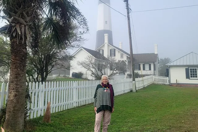 Savannah Tybee Island Bus and Bike Tour 5 hr - Image 4
