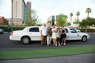 Las Vegas Photo Tour by Limousine thumbnail 4