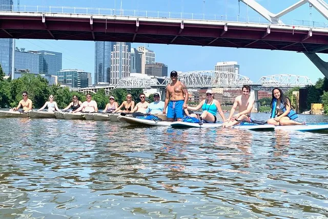 Nashville Paddleboard Tour on Cumberland River - Image 6