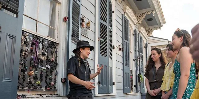 New Orleans French Quarter Voodoo Tour - Image 2