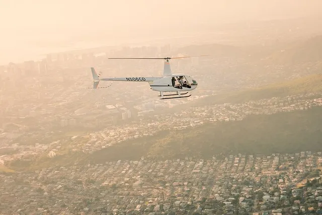 Honolulu Helicopter Tour 60 Min - Image 6