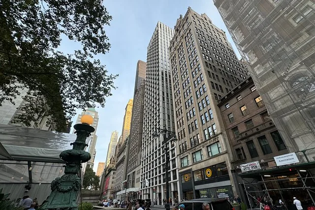 New York City Architecture Walking Tour - Image 5