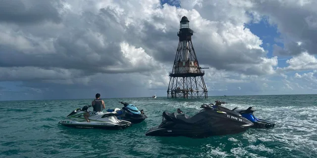 Miami Jet Ski Rental with Boat Ride - Image 5