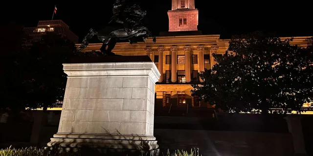 Nashville Ghost Hunt Paranormal Investigation Tour - Image 3