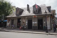New Orleans French Quarter and Cemetery Bike Tour thumbnail 5