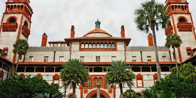 St. Augustine Historical Sightseeing Cart Tour 1.5 hr - Image 2