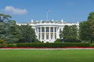 Washington DC Limousine Tour thumbnail 5