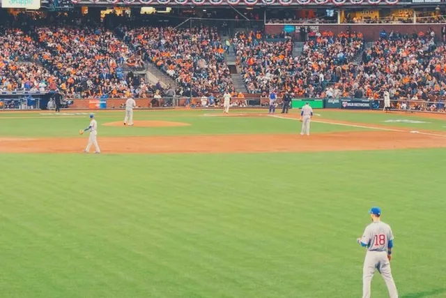 San Francisco Giants Baseball Game at Oracle Park - Image 6