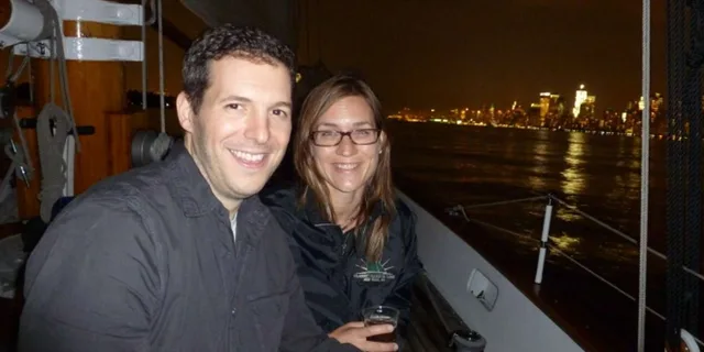 New York City Schooner Lights Sail - Image 3