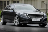 Honolulu Private Airport Transfer by Luxury Car thumbnail 1