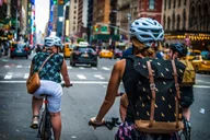 New York City Neighborhoods Bike Tour thumbnail 1