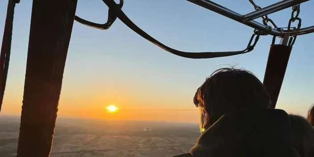 Phoenix Hot Air Balloon Ride Over the Sonoran Desert - Image 4