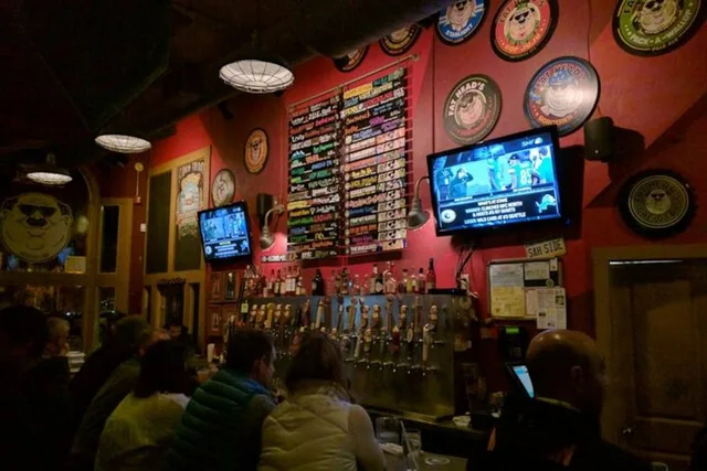 Pittsburgh Bar Crawl - Image 2
