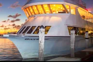 Miami Yacht Nightclub Party with Open Bar thumbnail 1