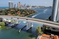 Miami City Tour from Airport with Private Driver thumbnail 3