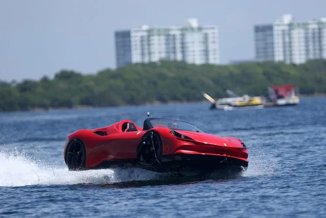 Miami Jetcar Experience - Image 5