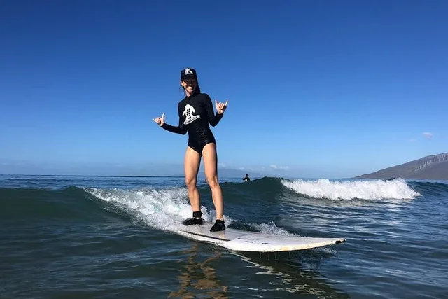 Maui Surf Lesson on South Shore - Image 4