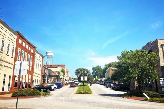 Senoia Walking Dead Film Locations Walking Tour 2 hr - Image 2