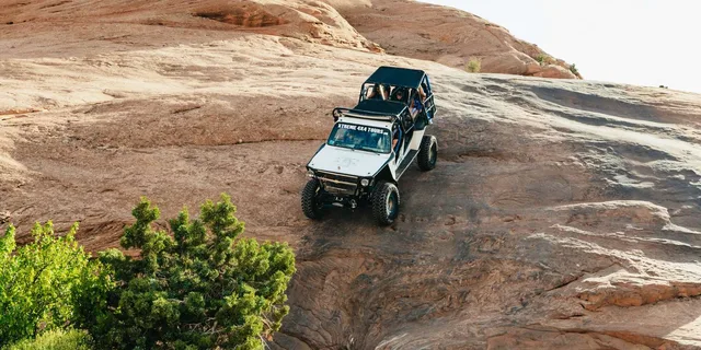 Moab Hells Revenge Trail Off-Road Adventure 2 hr - Image 3