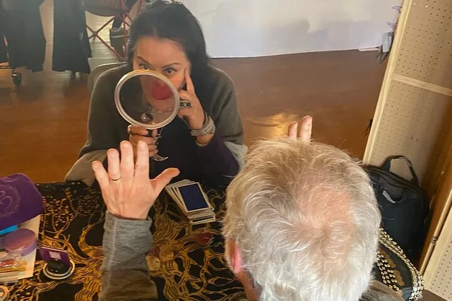 Salem Psychic Tour with Tarot Reading - Image 5
