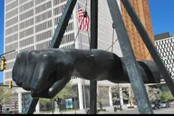 Detroit Historic Chauffeured Tour thumbnail 1