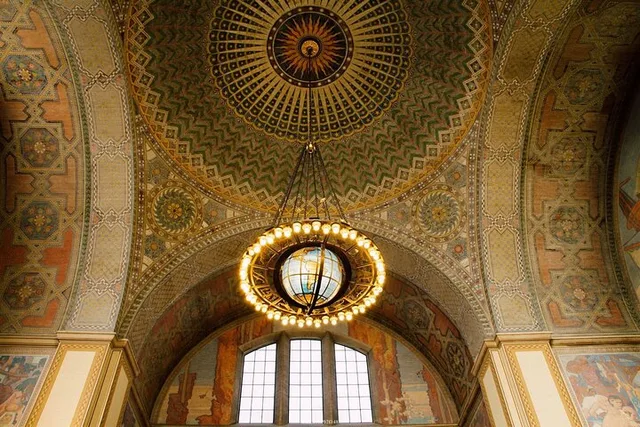 Los Angeles History & Architecture Walking Tour - Image 6