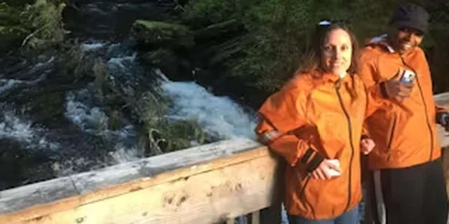Ketchikan Electric Bike and Rainforest Hike Tour - Image 4