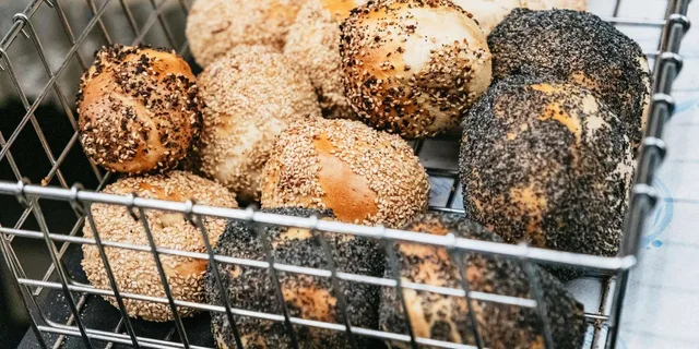 New York Midtown Bagel Baking Class - Image 2