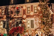 New York Dyker Heights Christmas Lights Tour thumbnail 4