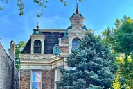 Chicago Historic Homes and Cottages Walking Tour thumbnail 2