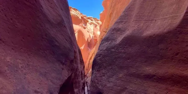 Antelope Valley Canyon Hiking Tour - Image 1