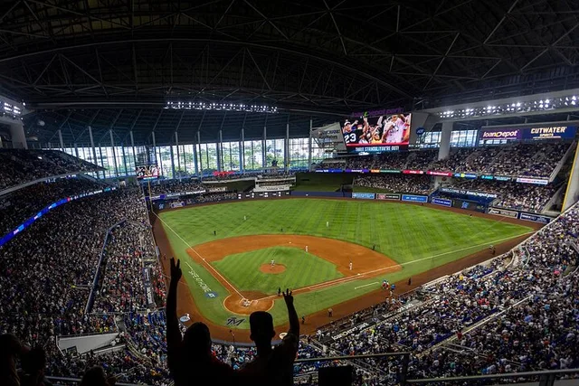 Miami Marlins Pregame Stadium Tour - Image 1