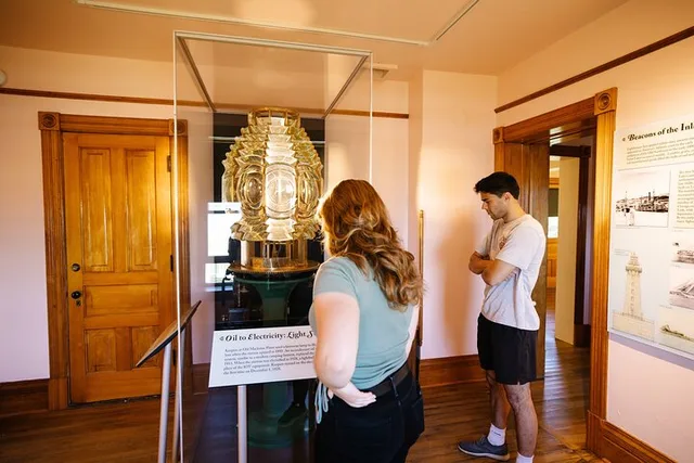 Mackinaw City Lighthouse Admission - Image 6