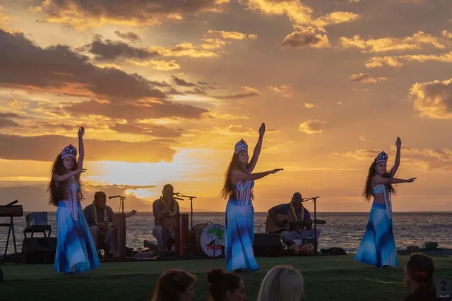 Maui Luau at Mokapu Beach - Image 6